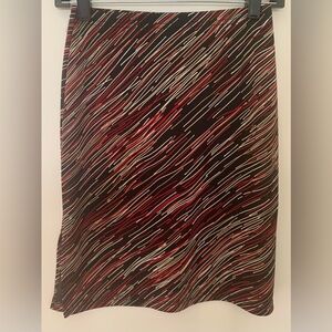 Vintage Amy Byer Stylish Black, Red, Cream Abstract Patterned Skirt